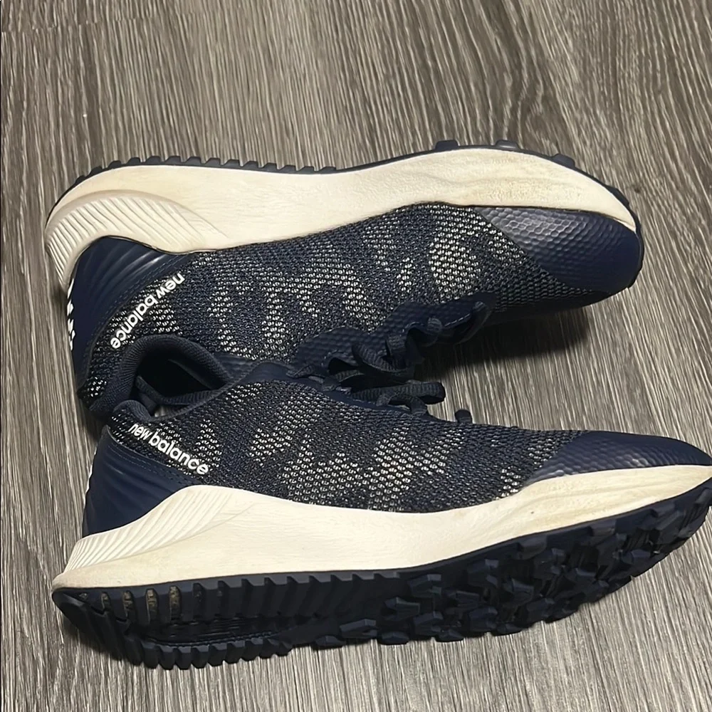 New Balance Blue and White Sneakers with Low-Top Design